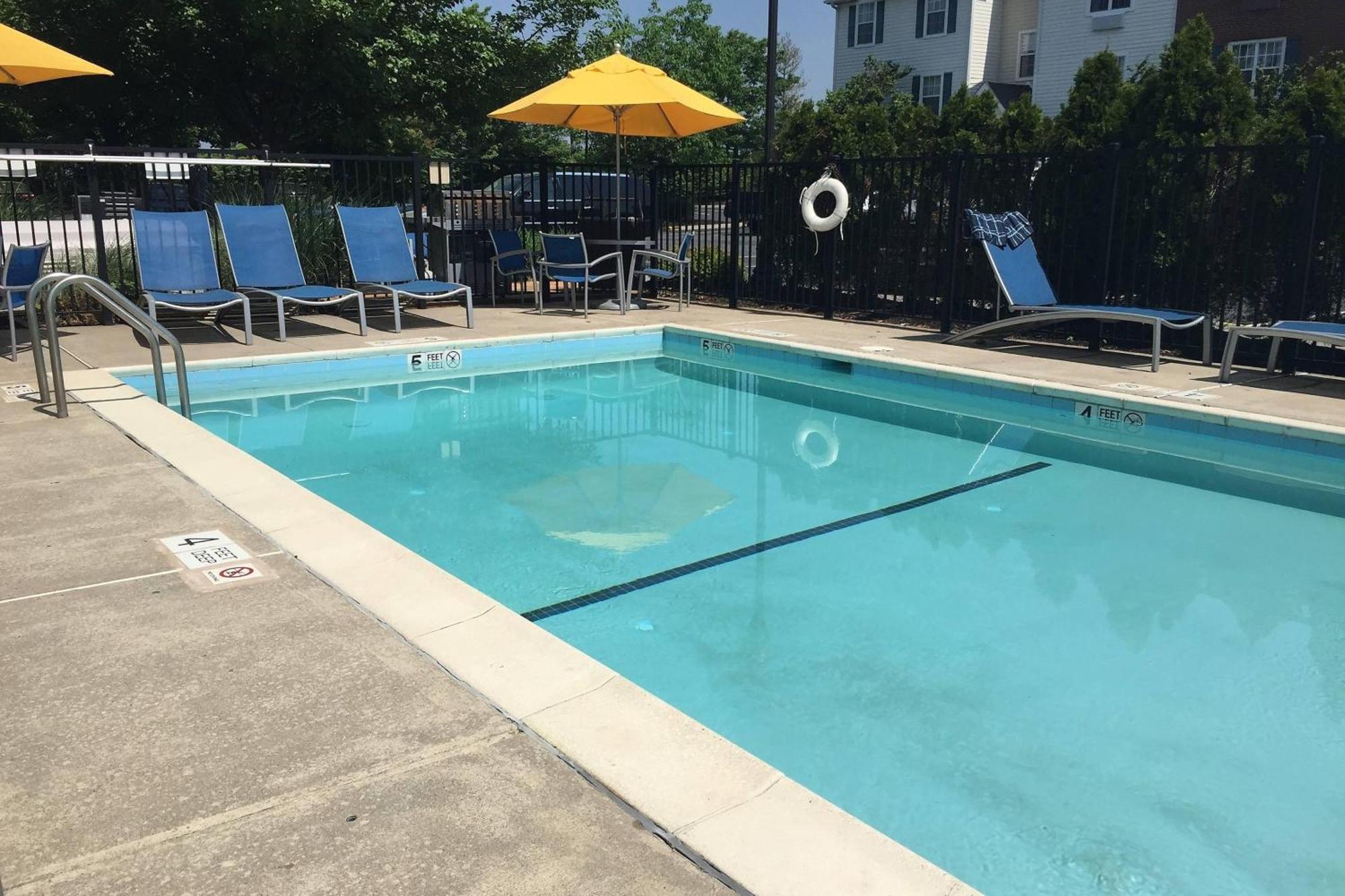 Towneplace Suites Philadelphia הורשאם מראה חיצוני תמונה